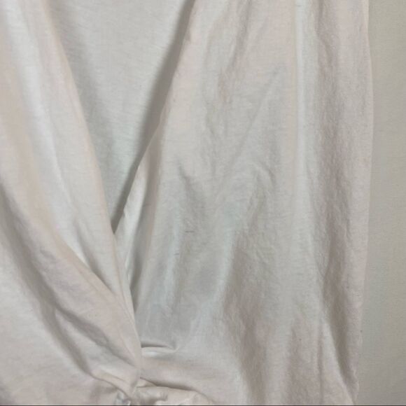 Womens top   - Picture 2 of 4